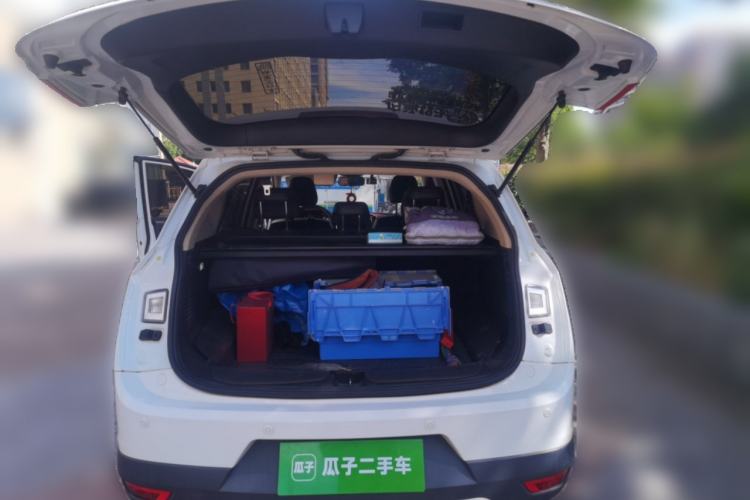 Used Baojun 560 2016 1.8L Manual Luxury Edition Trunk