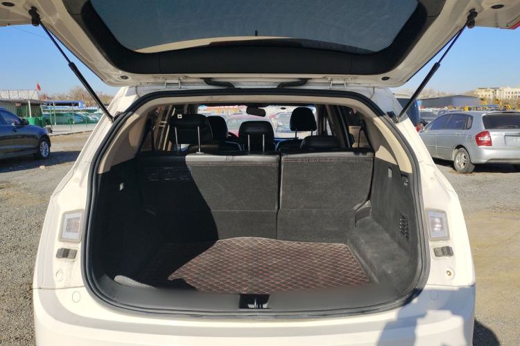 Used Baojun 560 2016 1.8L Manual Value Edition Trunk