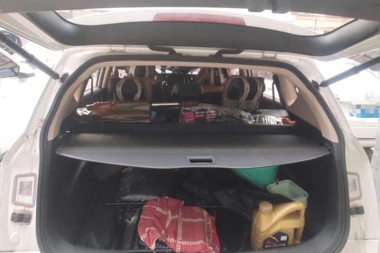 Used Baojun 560 2016 1.8L iAMT Luxury Model Trunk
