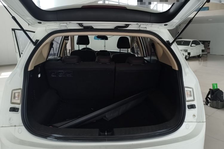 Used Baojun 560 2016 1.8L Manual Value Edition Trunk