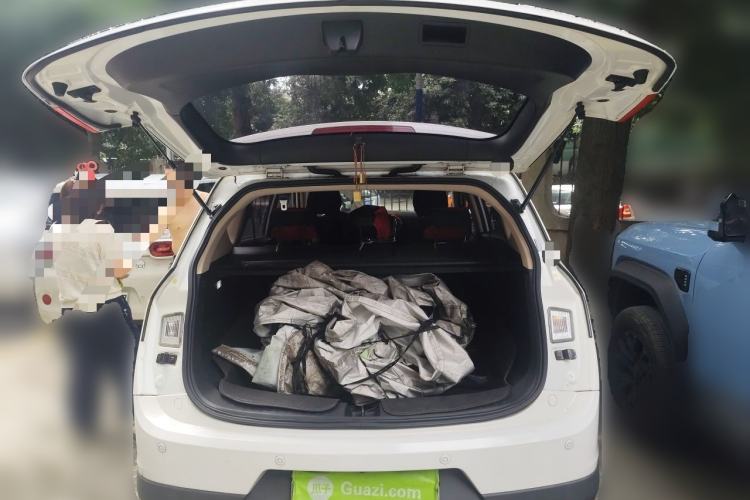 Used Baojun 560 2016 1.8L iAMT Luxury Model Trunk