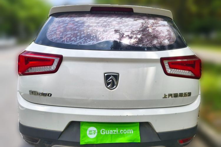Used Baojun 560 2016 1.8L Manual Value Edition Trunk