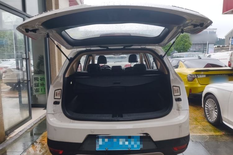 Used Baojun 560 2016 1.8L iAMT Elite Edition Trunk
