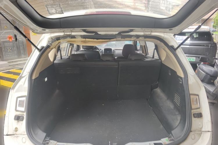Used Baojun 560 2016 1.8L Manual Luxury Edition Trunk