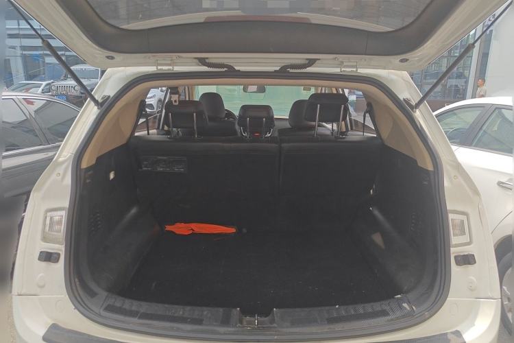 Used Baojun 560 2016 1.5T Manual Luxury Model Trunk