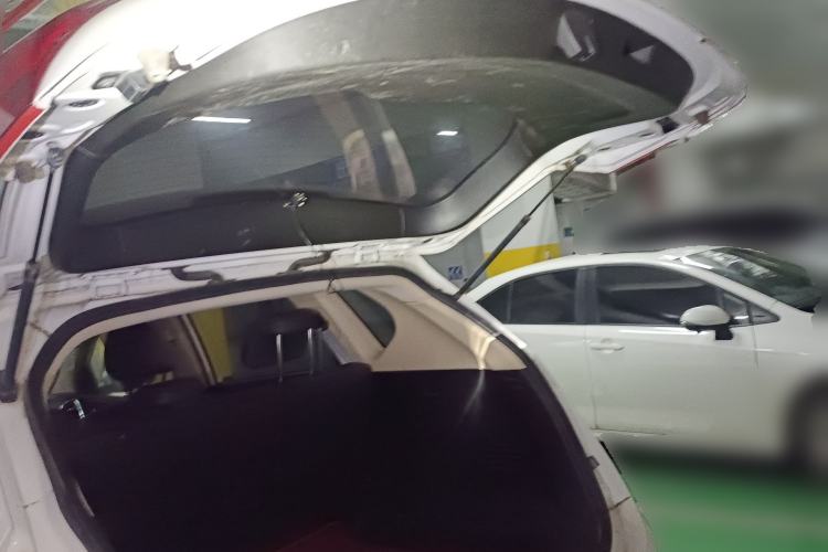 Used Baojun 560 2016 1.5T Manual Luxury Model Trunk