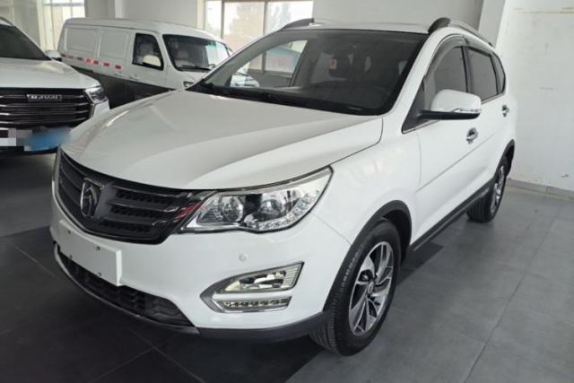 Used Baojun 560 2016 1.8L Manual Luxury Edition