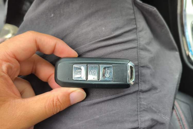 Used Baojun 560 2016 1.8L iAMT Luxury Model Vehicle Key