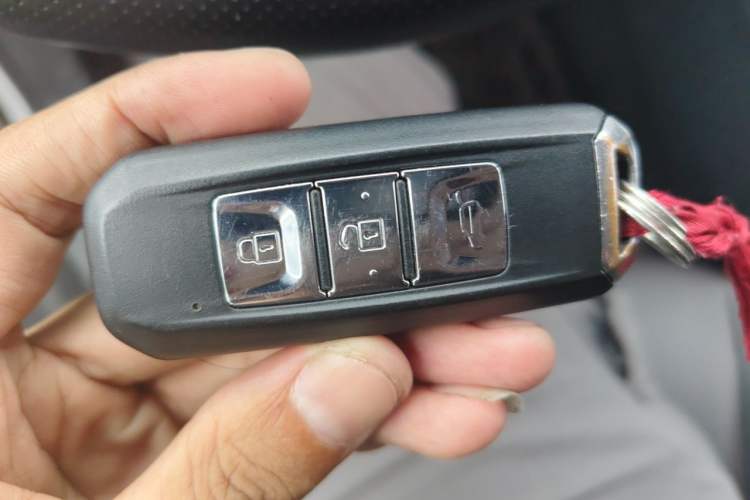 Used Baojun 560 2016 1.8L iAMT Luxury Model Vehicle Key