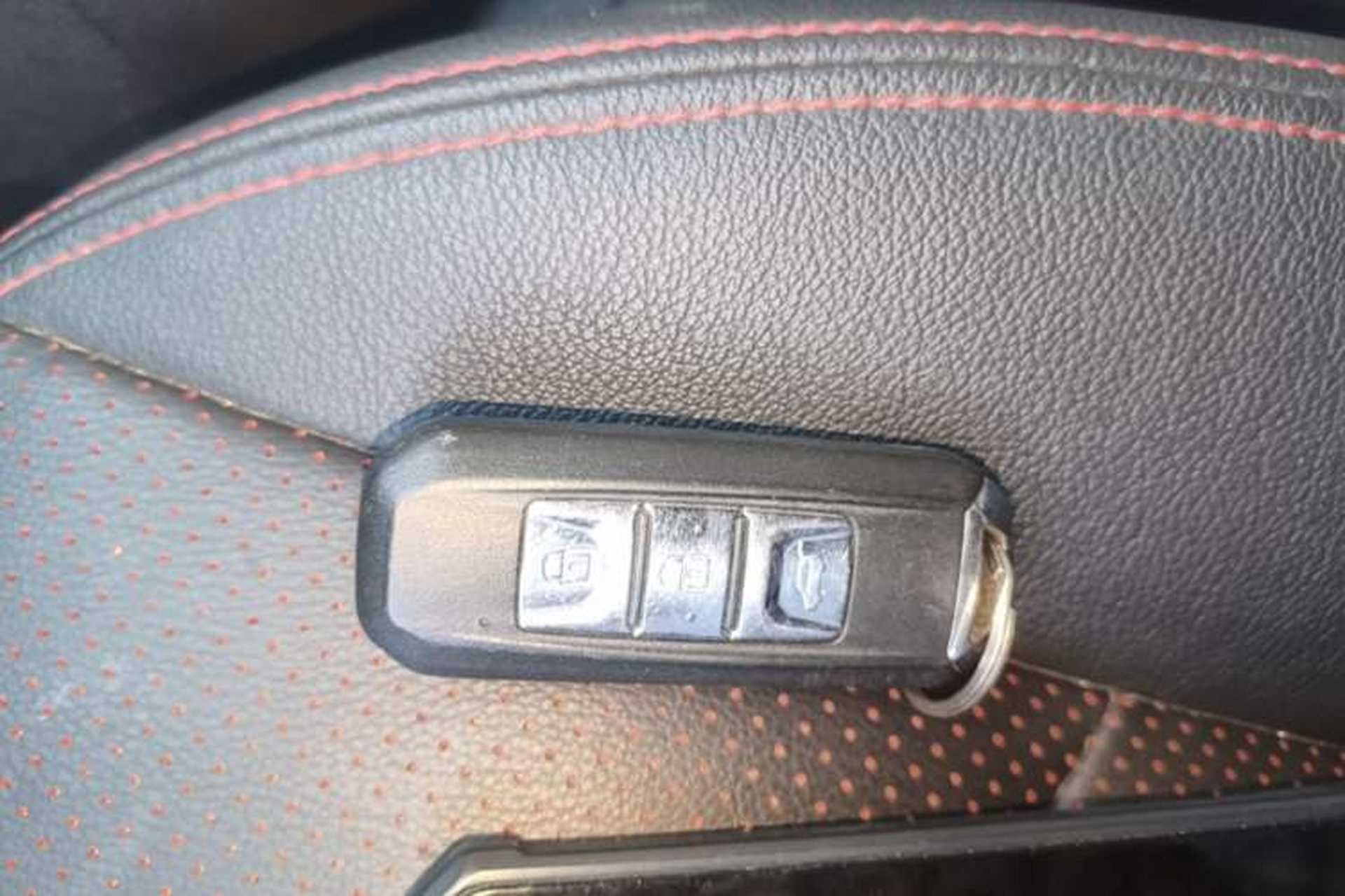 Used Baojun 560 2016 1.8L iAMT Luxury Model Vehicle Key