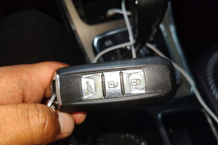 Used Baojun 560 2016 1.8L iAMT Luxury Model Vehicle Key
