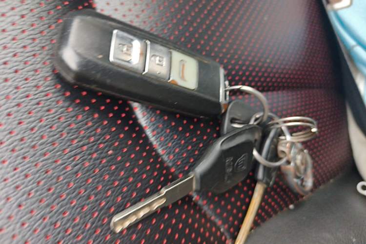 Used Baojun 560 2016 1.5T Manual Luxury Model Vehicle Key