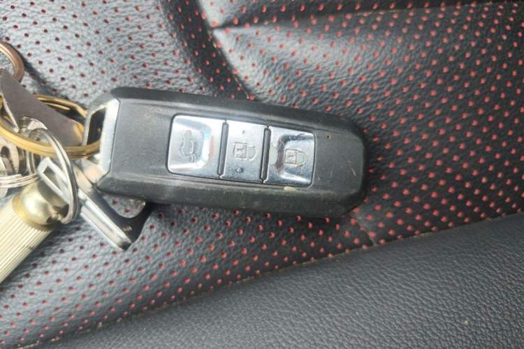 Used Baojun 560 2016 1.5T Manual Luxury Model Vehicle Key