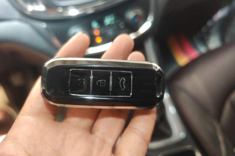 Used Baojun 560 2016 1.5T Manual Luxury Model Vehicle Key