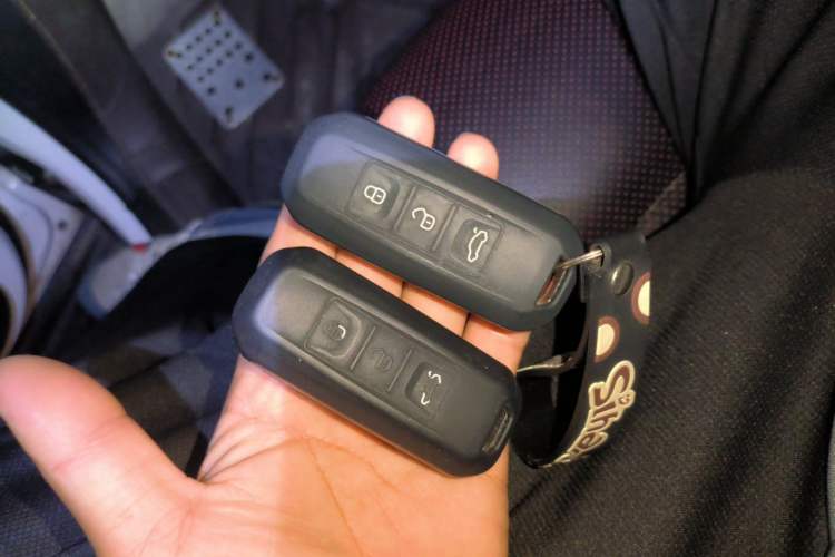 Used Baojun 560 2016 1.8L iAMT Luxury Model Vehicle Key