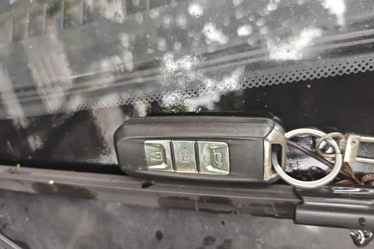 Used Baojun 560 2016 1.8L iAMT Luxury Model Vehicle Key