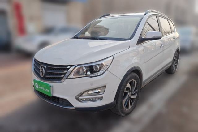 Used Baojun 560 2016 1.8L Manual Luxury Edition