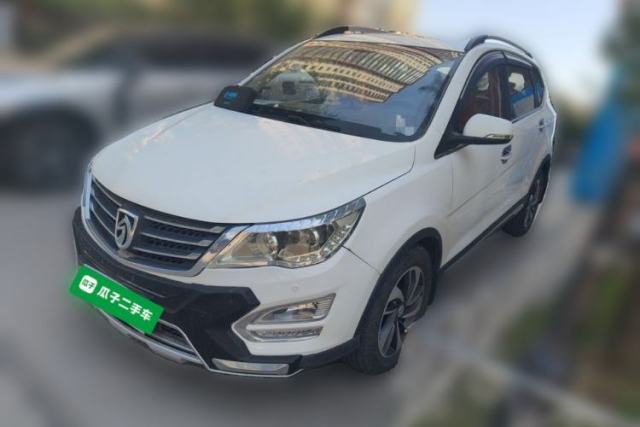 Used Baojun 560 2016 1.8L Manual Luxury Edition