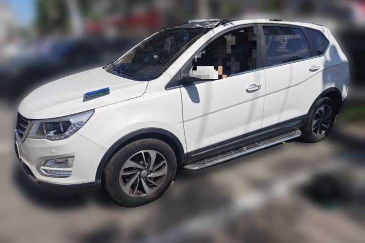 Baojun 560 2016 1.8L iAMT Luxury Model مستعملة Guazi used car, China used car export, Used car for sale, Used  cars, Cheapest cars for sale