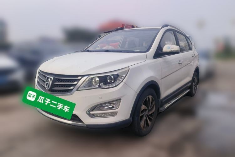Used Baojun 560 2016 1.8L iAMT Luxury Model Guazi used car, China used car export, Used car for sale, Used cars, Cheapest cars for sale