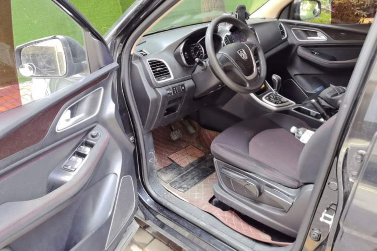 Used Baojun 560 2017 1.8L iAMT Comfort Model Driver Seat