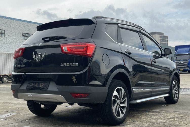 Used Baojun 560 2017 Rhythmic Edition 1.8L iAMT Prestige Model Exterior 7