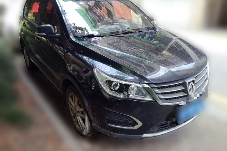 Used Baojun 560 2017 1.8L iAMT Comfort Model Front Right 45 Deg