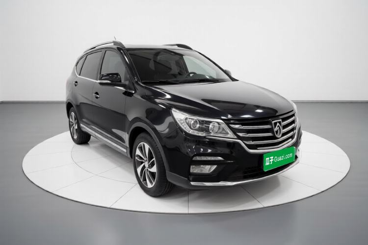 Used Baojun 560 2017 Rhythmic Edition 1.8L iAMT Prestige Model Front Right 45 Deg