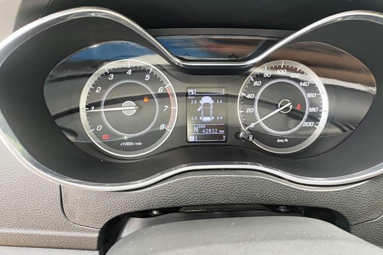 Used Baojun 560 2017 Rhythmic Edition 1.8L iAMT Prestige Model Instrument Cluster