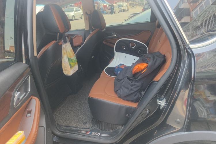 Used Baojun 560 2017 Rhythmic Edition 1.5T Manual Enjoyment Model Left Rear Seat