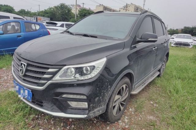 Used Baojun 560 2017 Rhythmic Edition 1.8L iAMT Prestige Model