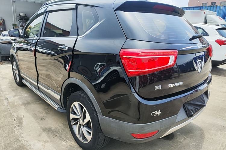 Used Baojun 560 2017 Rhythmic Edition 1.8L iAMT Prestige Model Rear Left 45 Deg