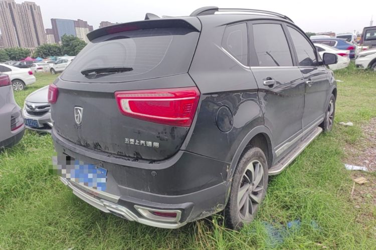 Used Baojun 560 2017 Rhythmic Edition 1.8L iAMT Prestige Model Rear Right 45 Deg