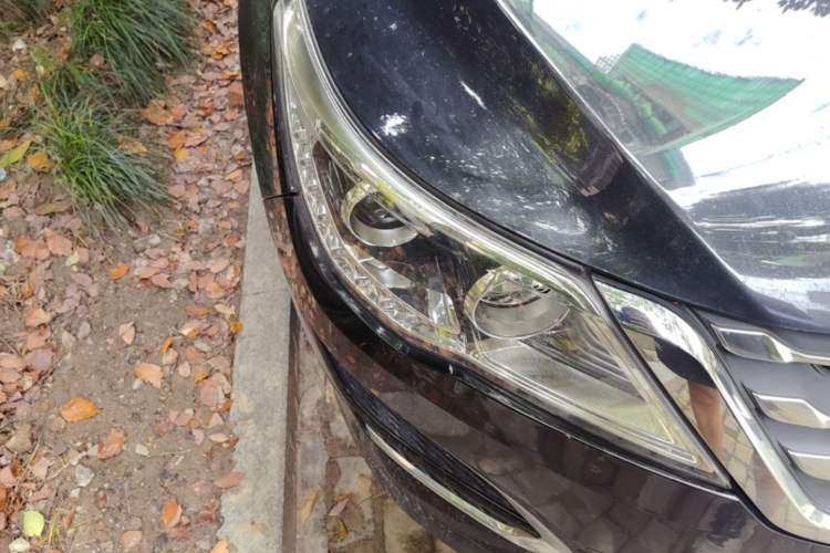 Used Baojun 560 2017 1.8L iAMT Comfort Model Right Front Headlight