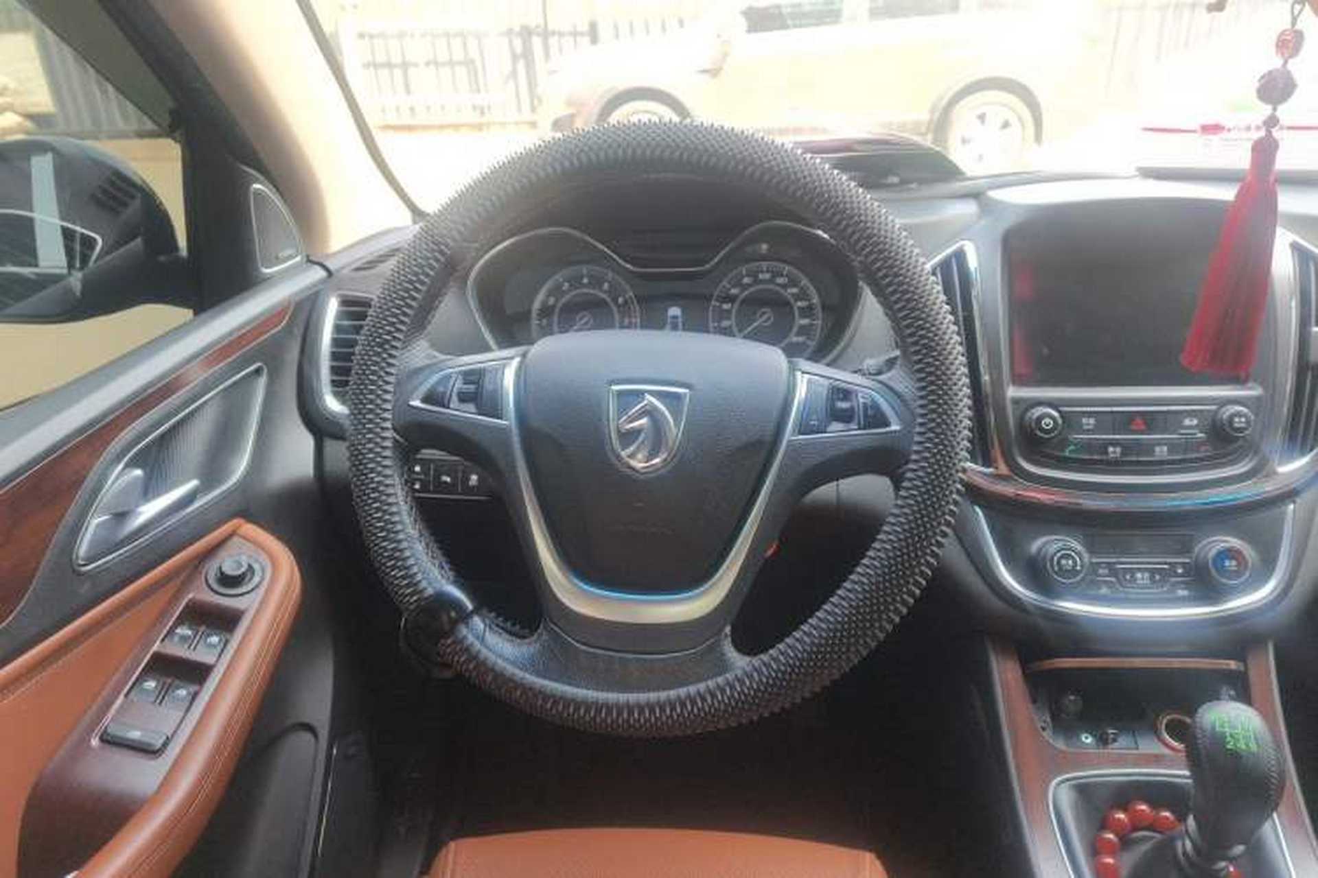 Used Baojun 560 2017 Rhythmic Edition 1.5T Manual Enjoyment Model Steering Wheel