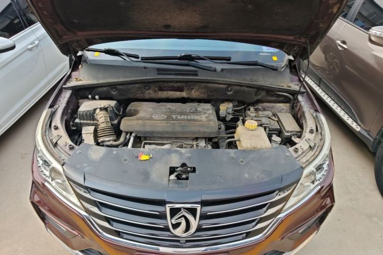 Used Baojun 560 2017 Rhythmic Edition 1.5T Manual Premium Model Engine Bay