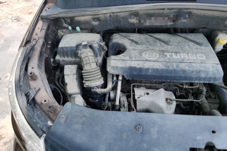 Used Baojun 560 2017 1.5T DCT Flagship Model Engine Bay Right