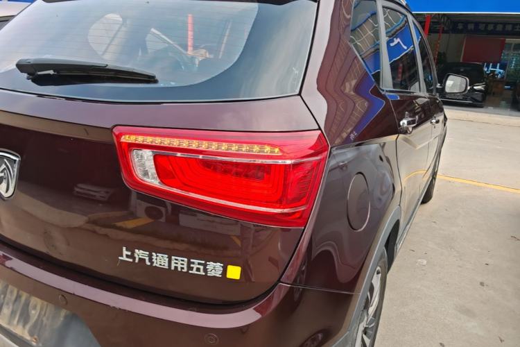 Used Baojun 560 2017 Rhythmic Edition 1.5T Manual Premium Model Exterior 3