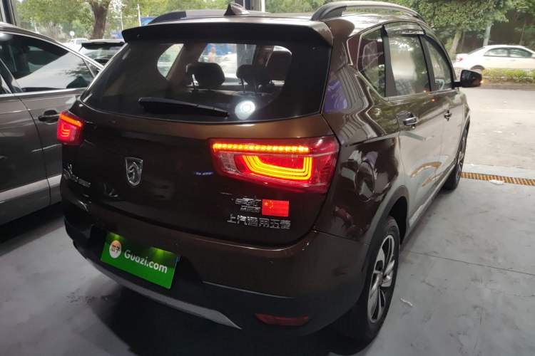 Used Baojun 560 2017 Rhythmic Edition 1.8L iAMT Prestige Model Exterior 5