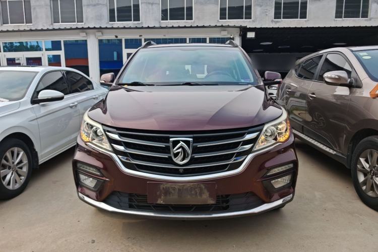 Used Baojun 560 2017 Rhythmic Edition 1.5T Manual Premium Model Front