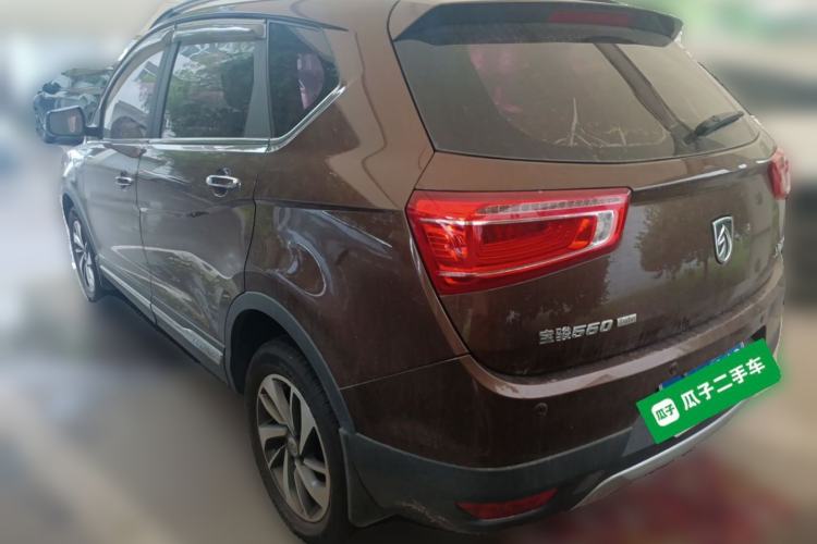 Used Baojun 560 2017 Rhythmic Edition 1.5T Manual Premium Model Rear Left 45 Deg