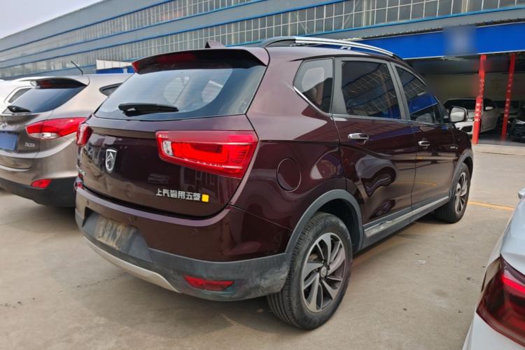 Used Baojun 560 2017 Rhythmic Edition 1.5T Manual Premium Model Rear Right 45 Deg