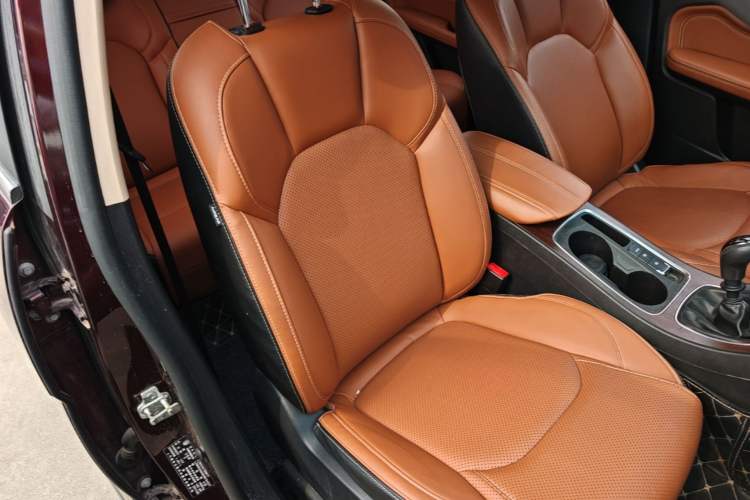 Used Baojun 560 2017 Rhythmic Edition 1.5T Manual Premium Model Right Front Seat