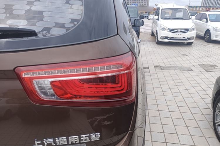 Used Baojun 560 2017 1.5T DCT Prestige Edition Right Rear Taillight