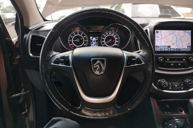 Used Baojun 560 2017 Rhythmic Edition 1.8L iAMT Prestige Model Steering Wheel