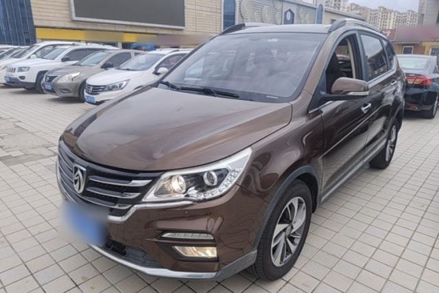 Ojetý Baojun 560 2017 1.5T DCT Prestige Edition