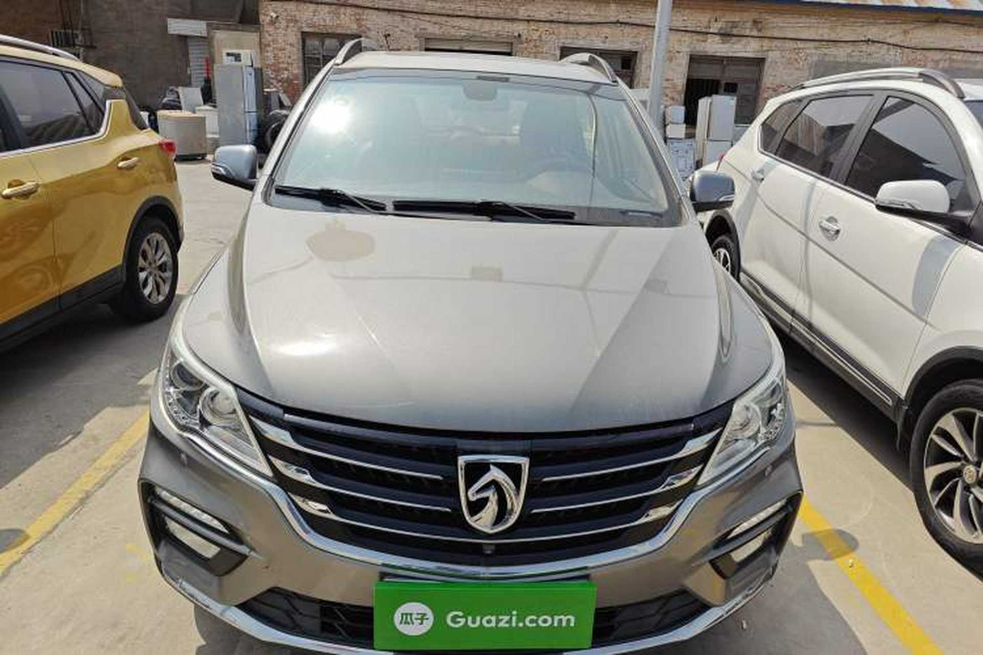 Used Baojun 560 2017 1.5T DCT Flagship Model 7 Seats Front