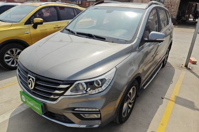Used Baojun 560 2017 1.5T DCT Flagship Model 7 Seats