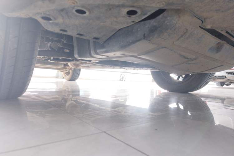 Used Baojun 560 2017 Rhythmic Edition 1.8L iAMT Prestige Model Chassis Front Right