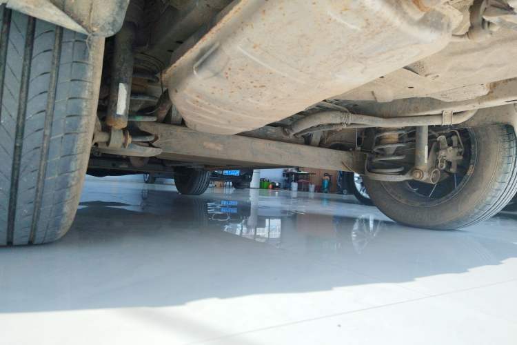 Used Baojun 560 2017 Rhythmic Edition 1.8L iAMT Prestige Model Chassis Rear Left